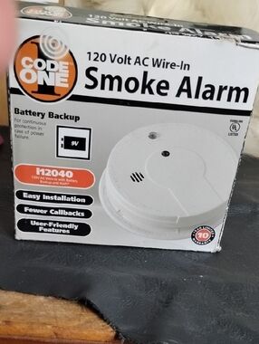 White 120V AC Wire-In Smoke Alarm with Battery Backup